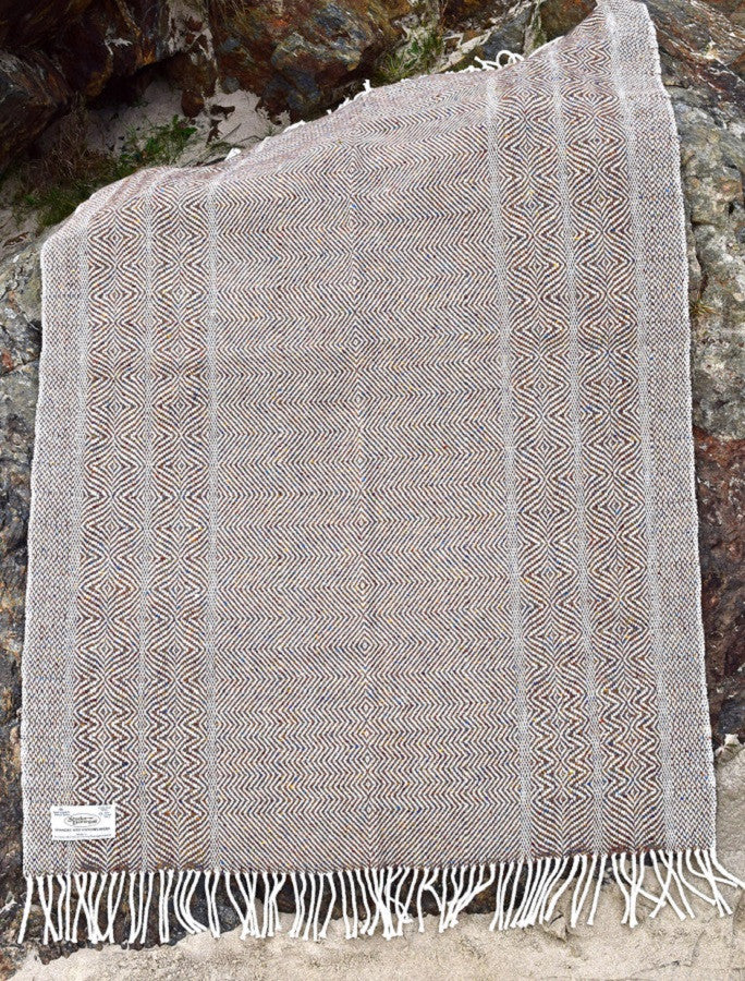 Donegal Tweed Undulating Twill Throw - Image 6