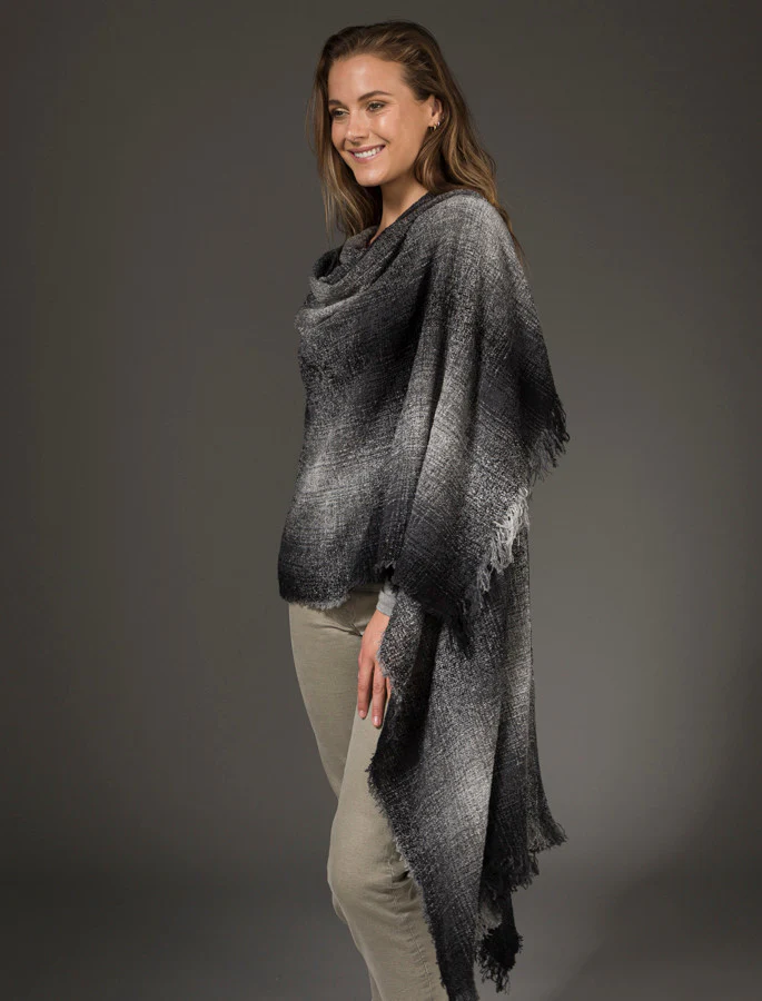Lambswool Celtic Ruana Wrap - Image 19