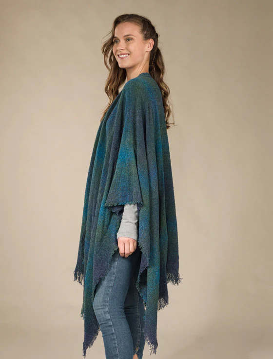 Lambswool Celtic Ruana Wrap - Image 7