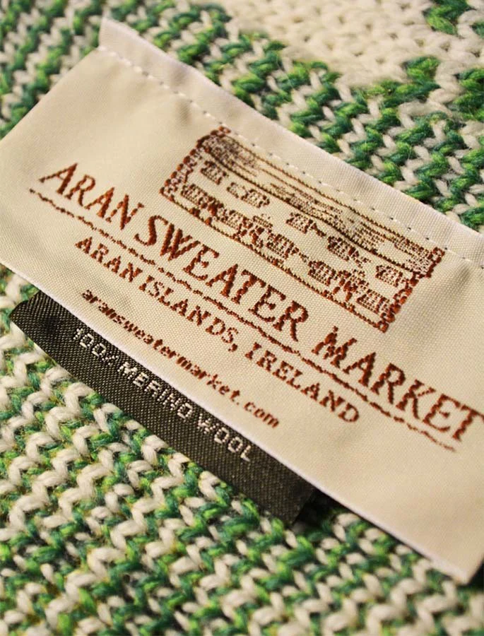 Medium Merino Shamrock Throw - Image 9