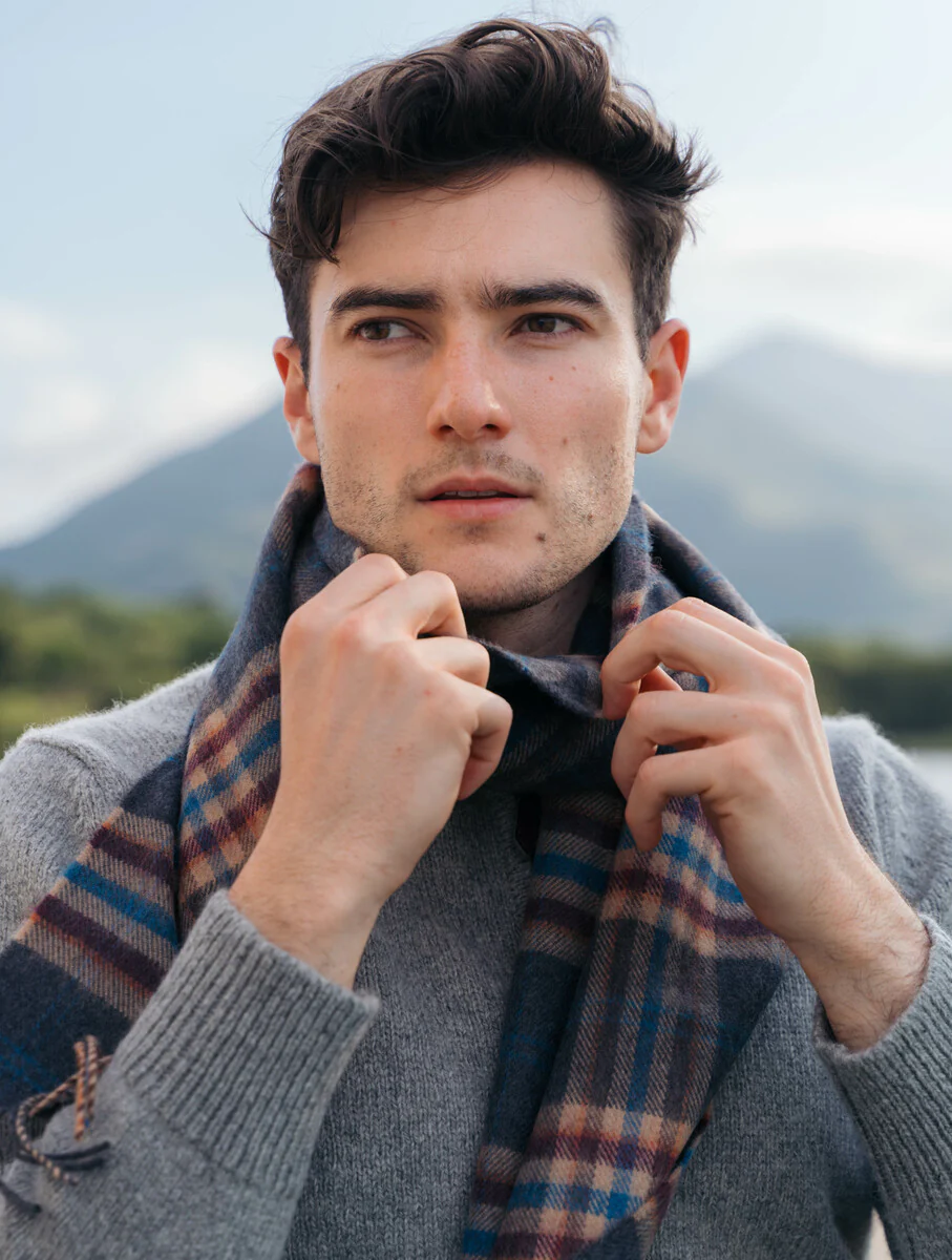 Men's Fine Merino Plaid Scarf - Image 13