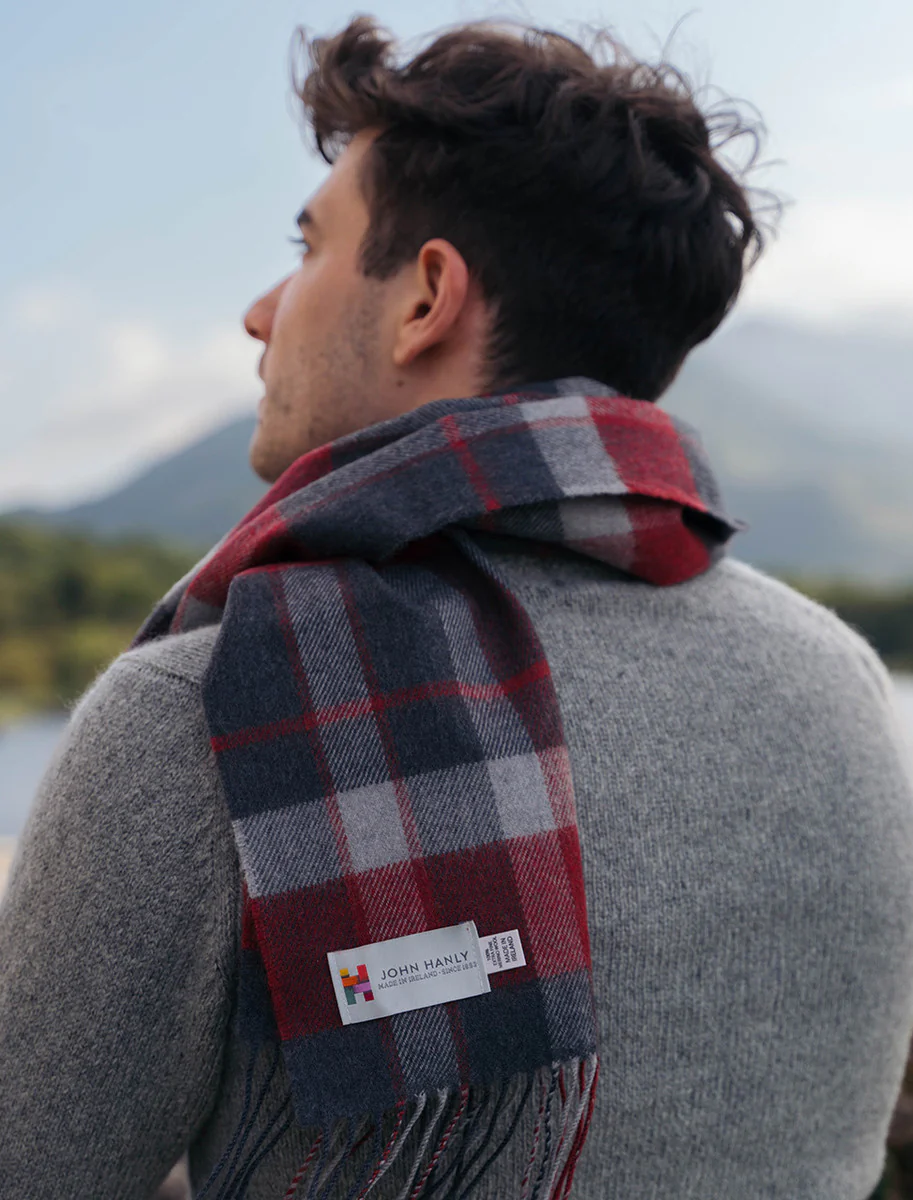 Men's Fine Merino Plaid Scarf - Image 4