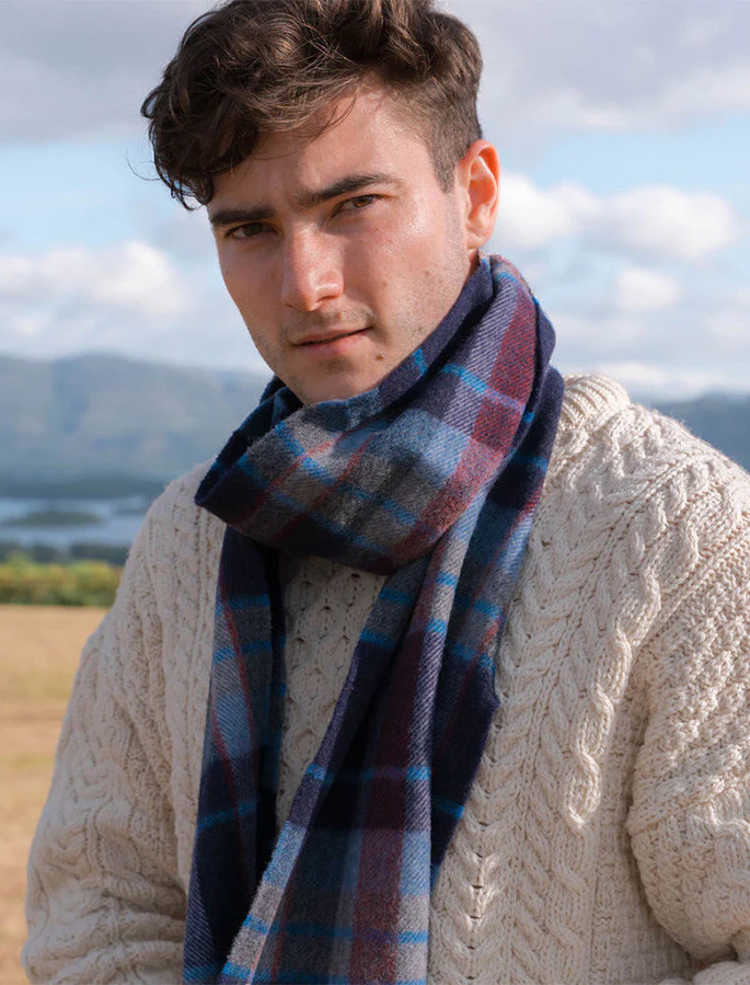 Men's Fine Merino Plaid Scarf - Image 5