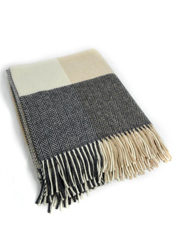 Wool and Cashmere Throw - Image 16